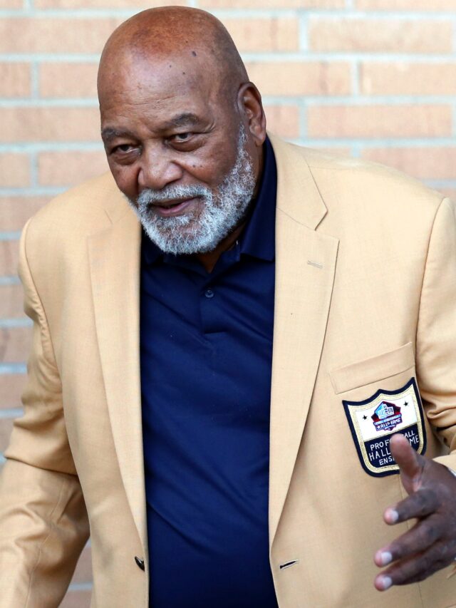 Jim Brown, a civil rights icon and one of the NFL's most prolific players, has passed away at the age of 87.